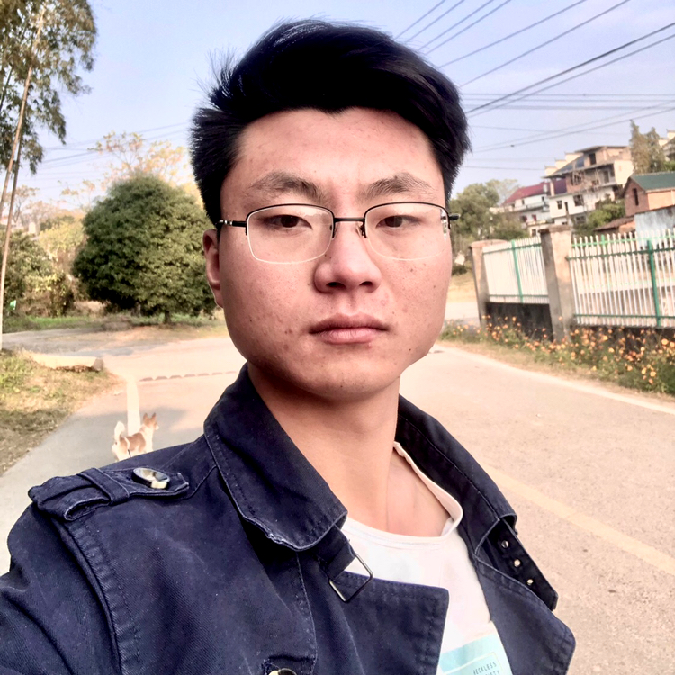 蓝天下de藤蔓的照片