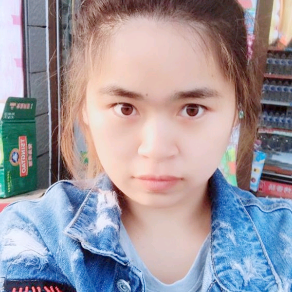 崖悔笑微笑的照片