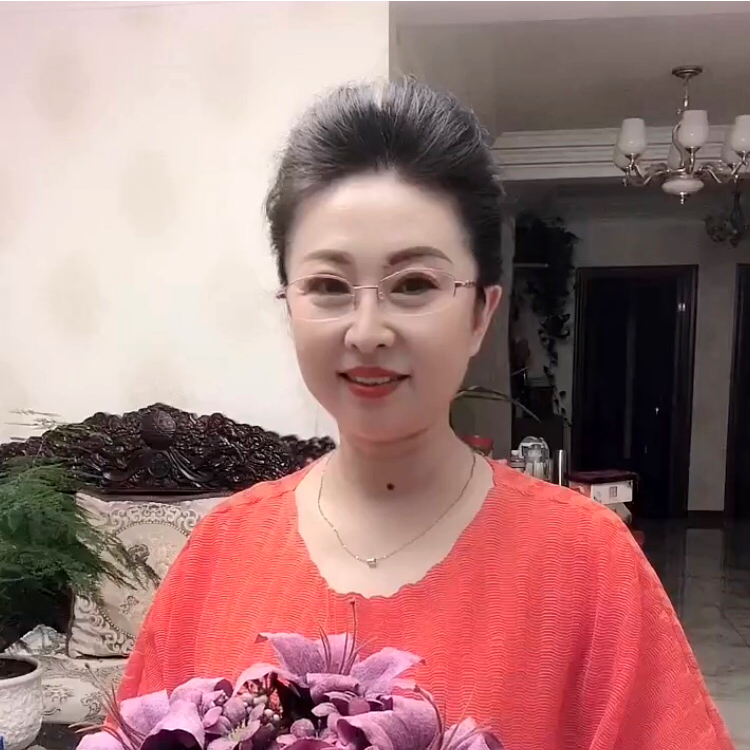 闪亮的钻石的照片