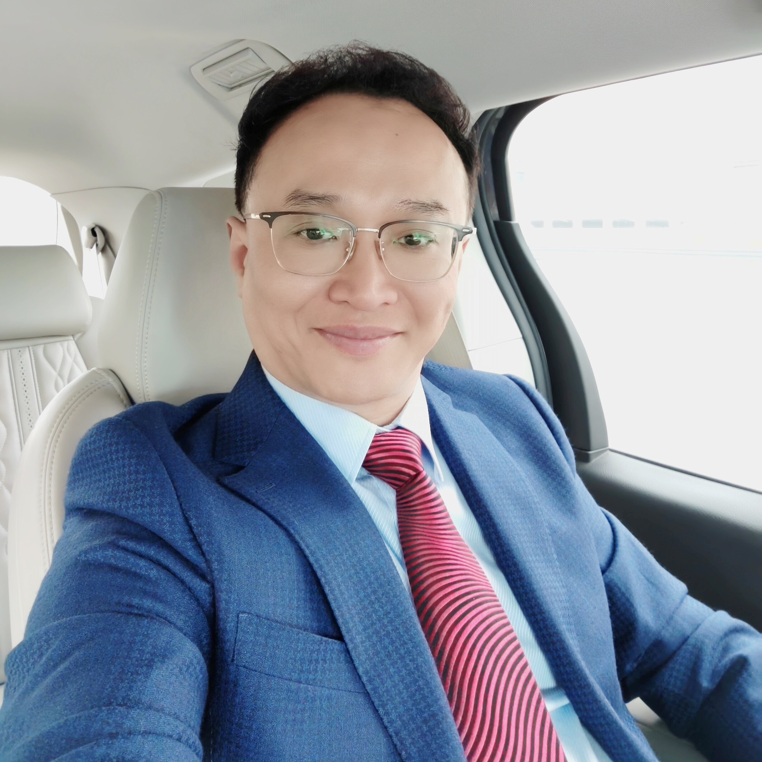 新都市好男人的照片