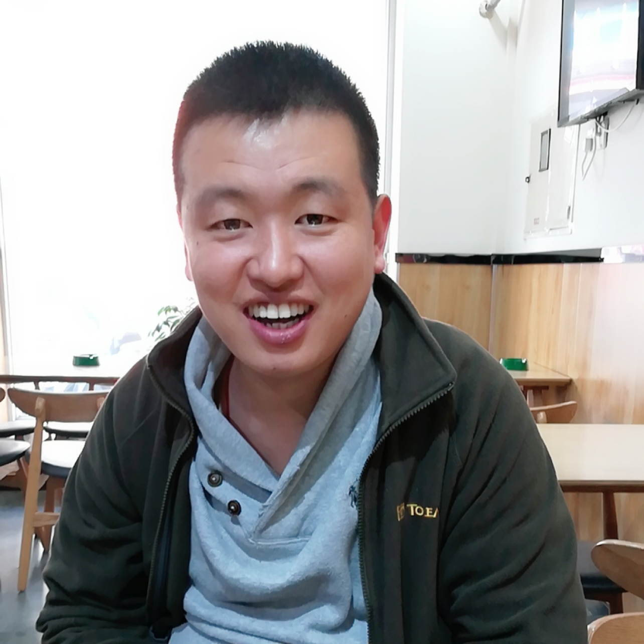 夕阳说单薄的照片