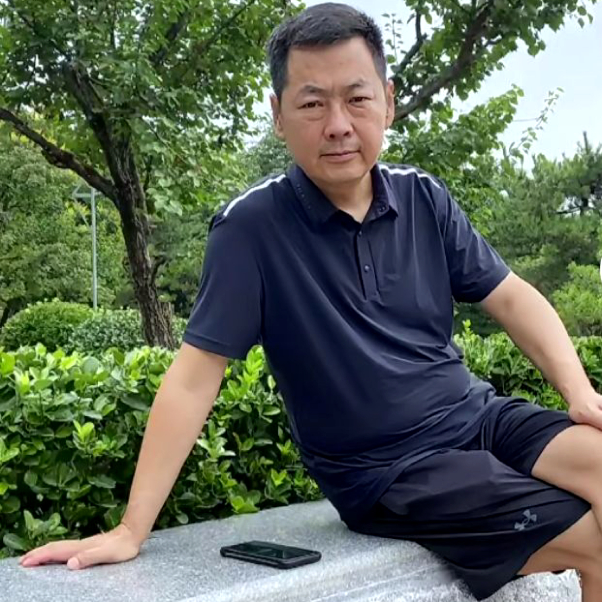 草也只能小草的照片