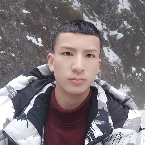 春媱拾忆虚幻的照片