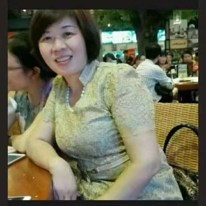 灵芸的照片