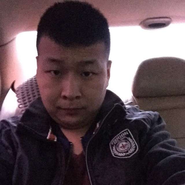 吐个泡泡的照片
