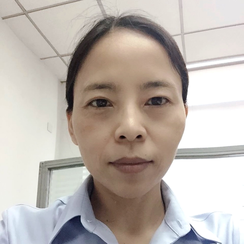 水澜蓝的照片