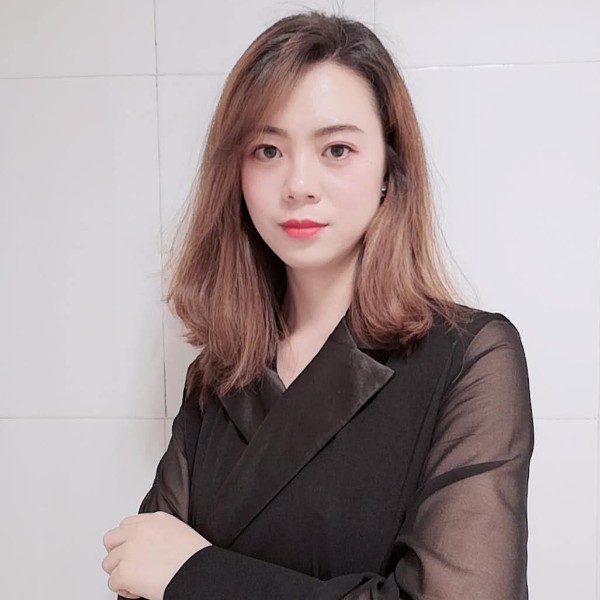 饼干回眸碧蓝的照片