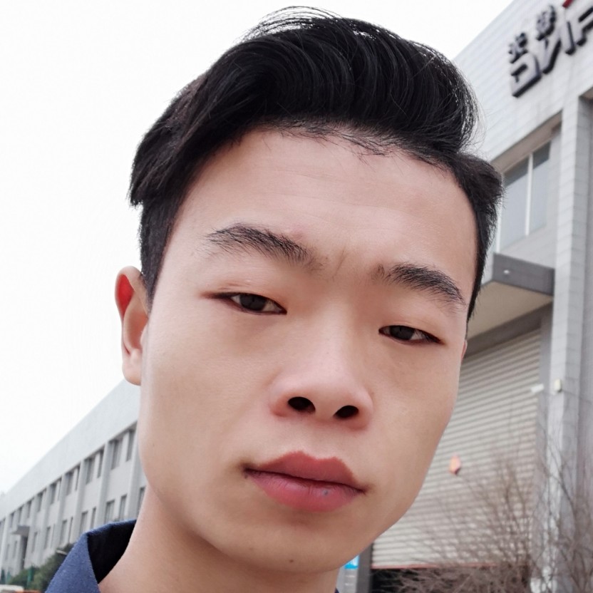 小诡的照片