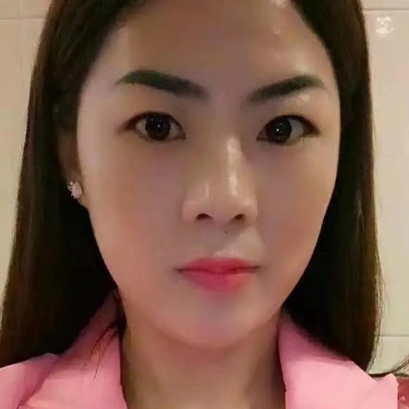 楼房華麗的照片