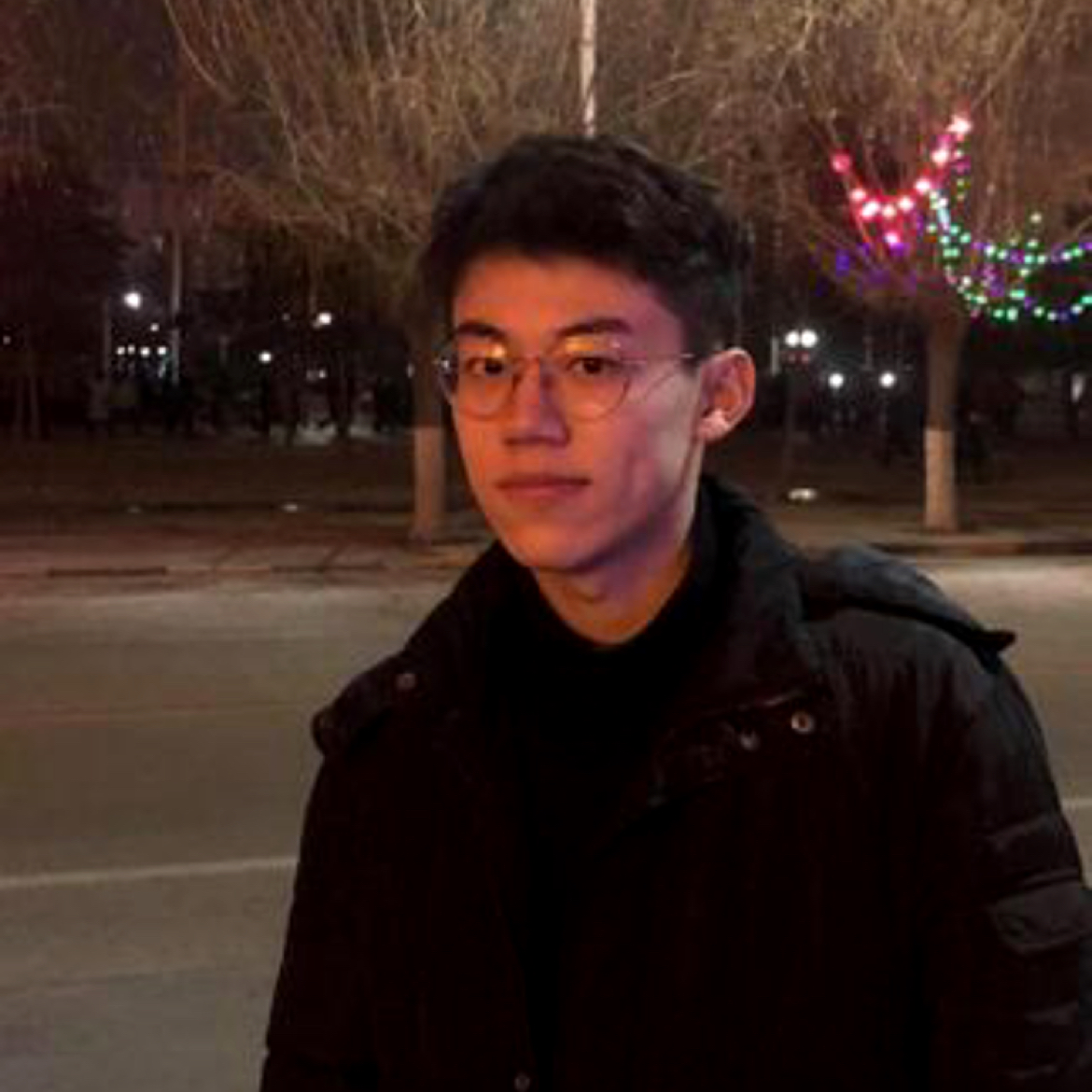 俭朴de卢锡安的照片