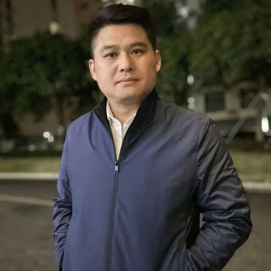 眉眼动人的照片