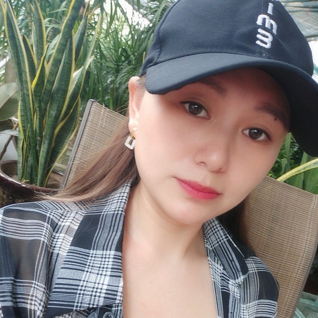 锦瑟泪了忧郁的照片