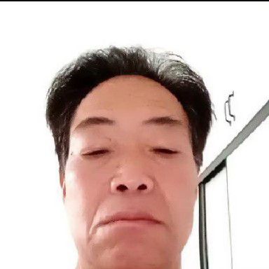 周维谁，的照片