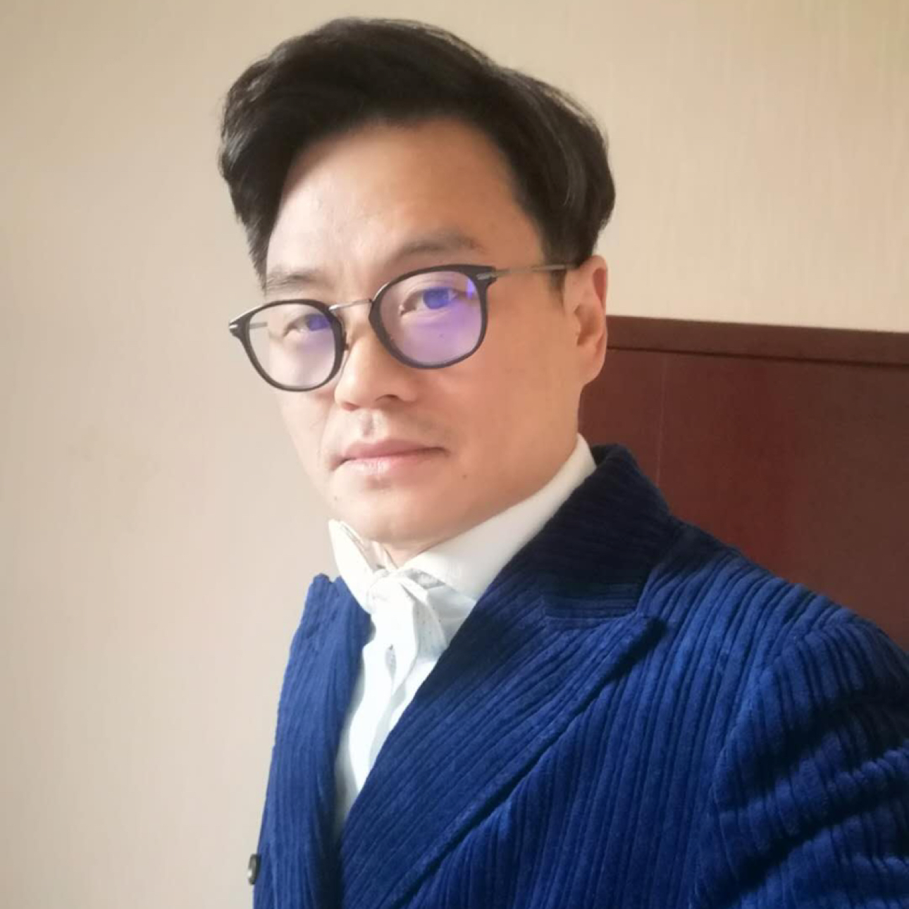 首都的绅士阳光的照片