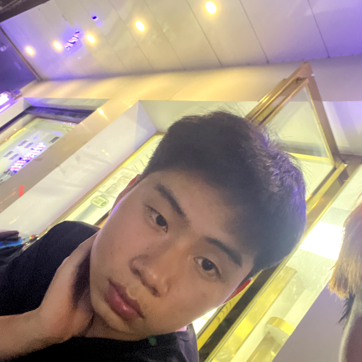 只剩余生的照片