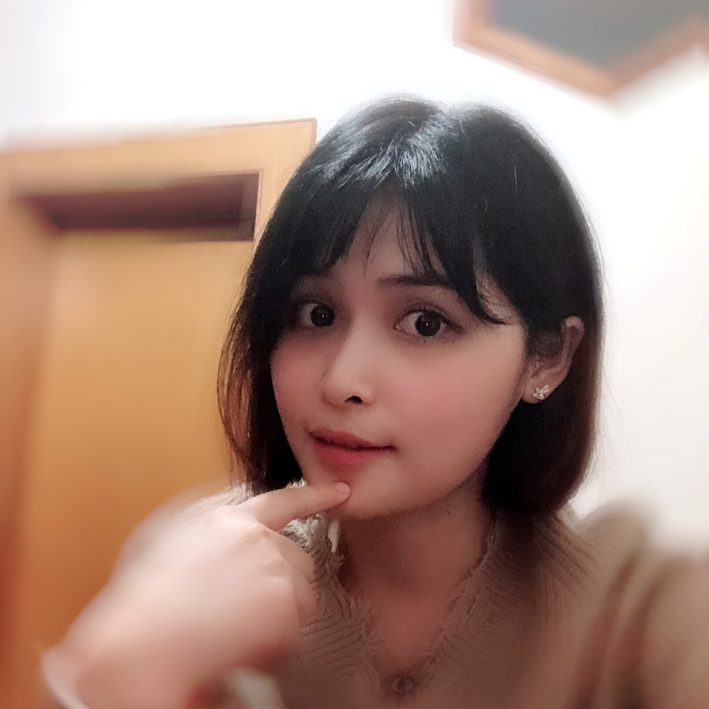 娇气黑猫的照片