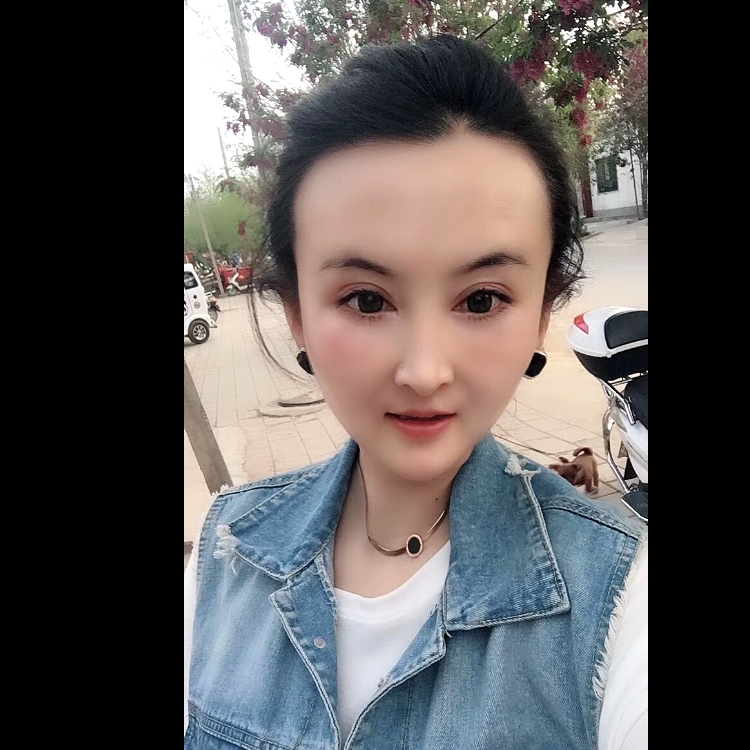 大美妞儿mm的照片