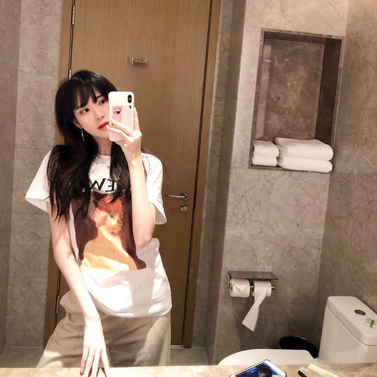 可爱燕的照片