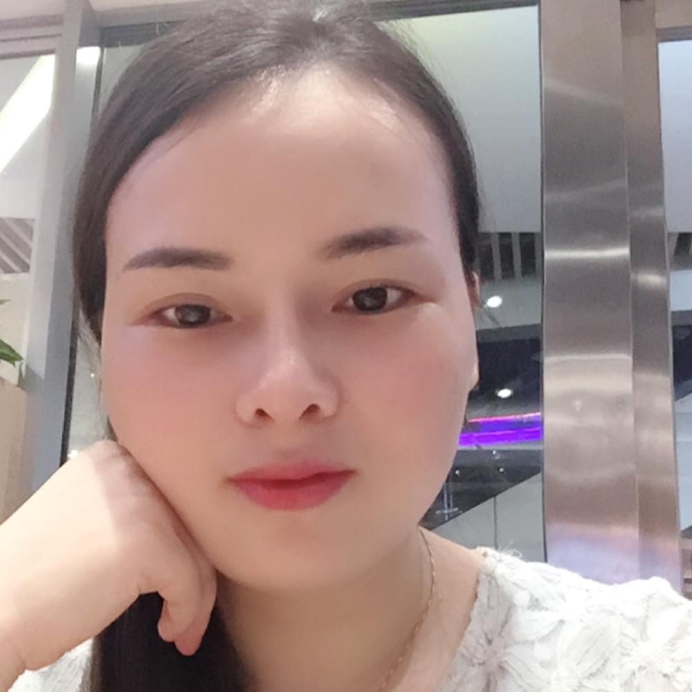 快乐苦恋秀发的照片