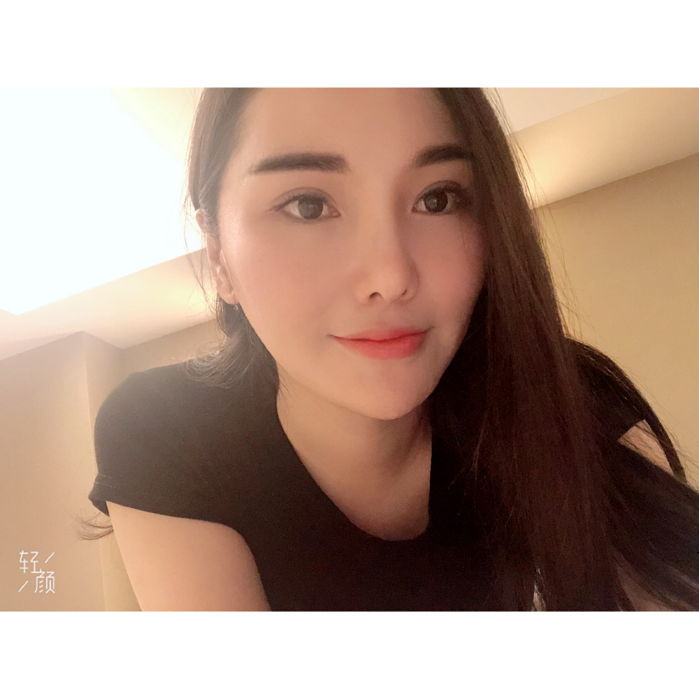 尘宵等待现代的照片
