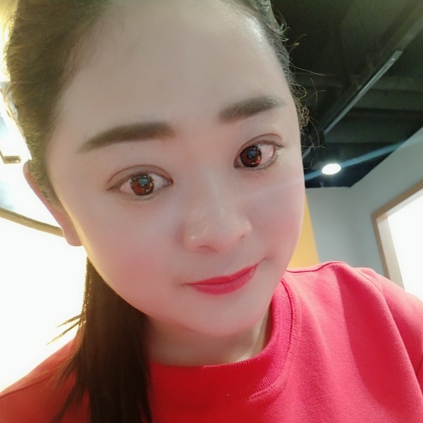 安晶的照片