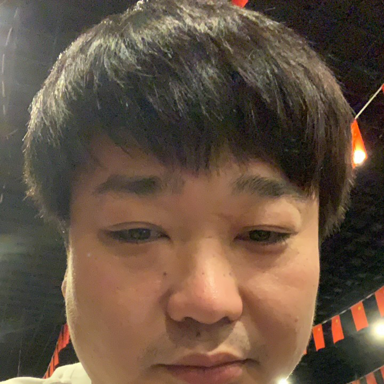 華麗方眼神的照片