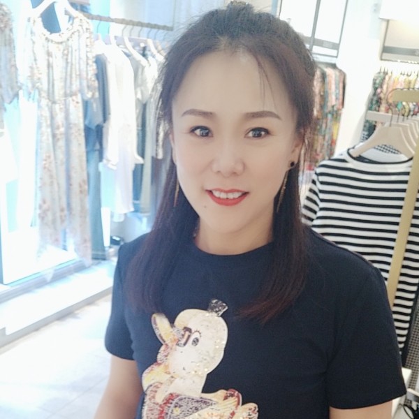 唯美转身的照片