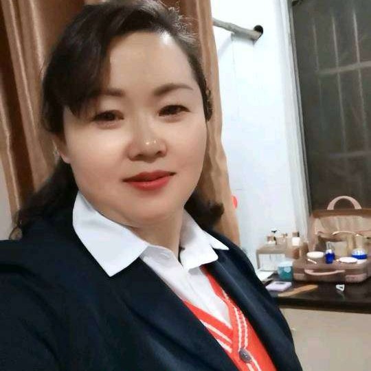 安静de克莉丝的照片