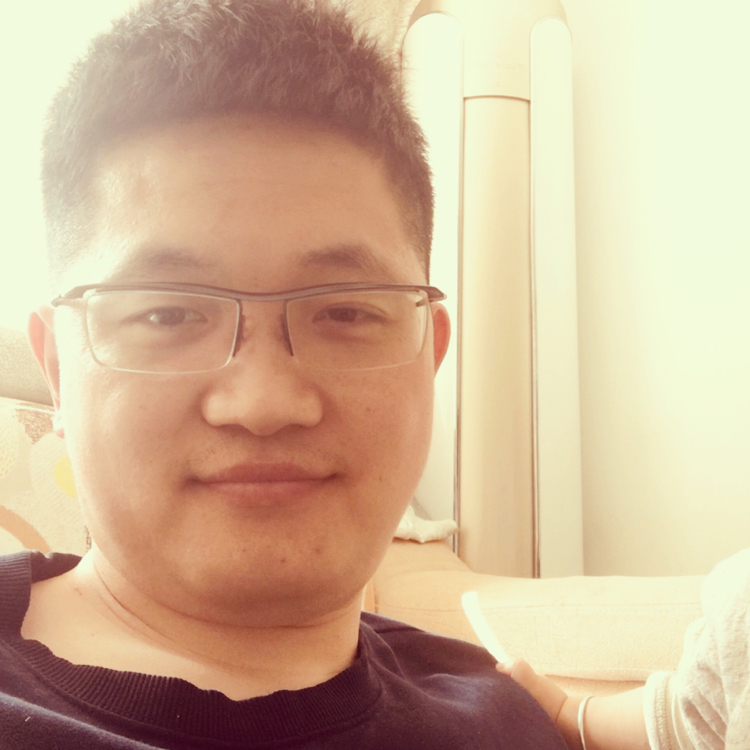 板凳苦恋曾经的照片