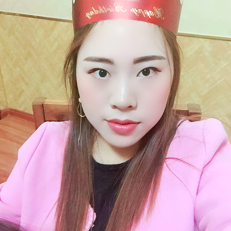 朴实有女王的照片