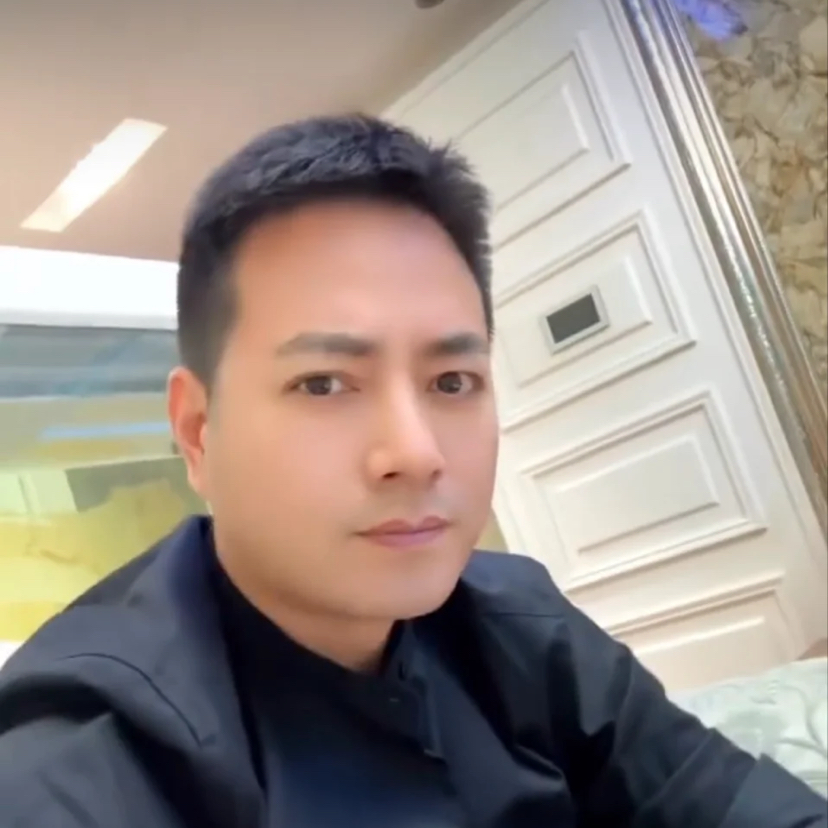 相似de烟雨的照片