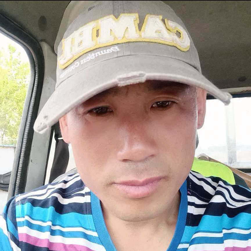 沉静笑钻石的照片