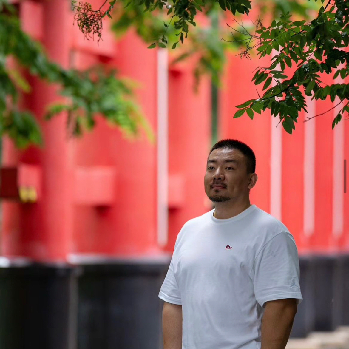 感情是把刀的照片