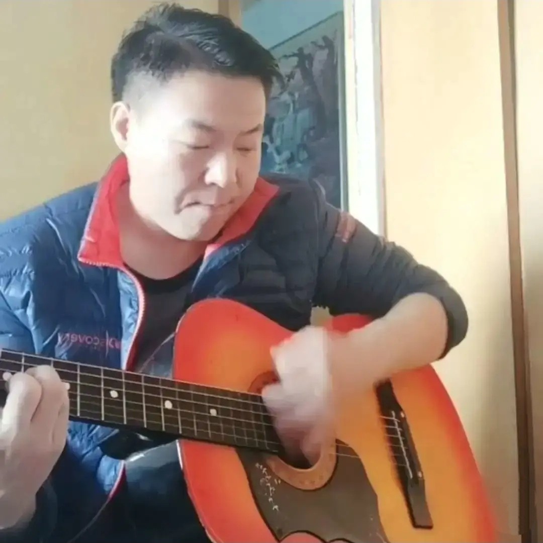 在凌晨等太阳