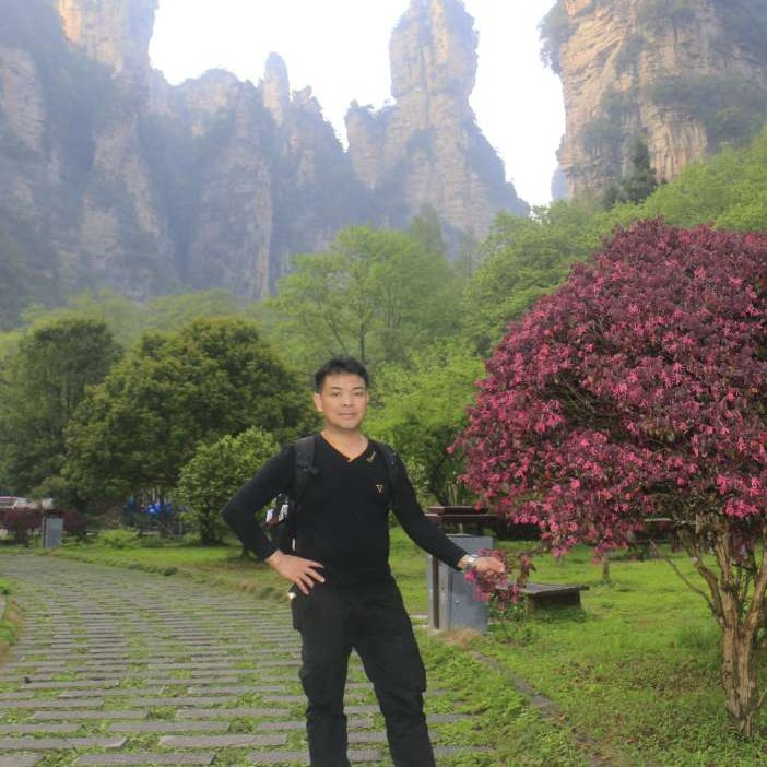 铁汉柔情的照片
