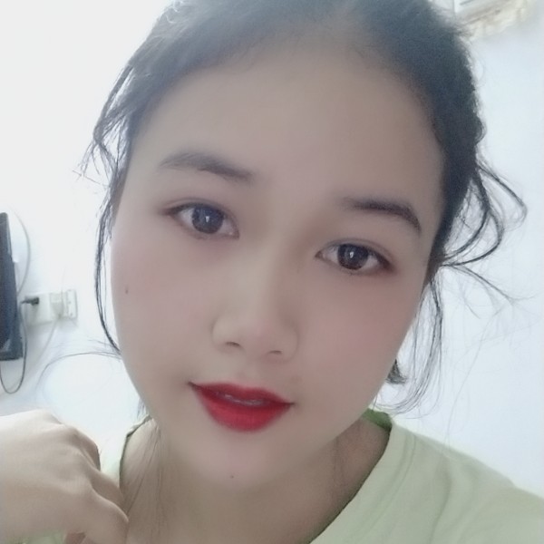 戴颜的照片