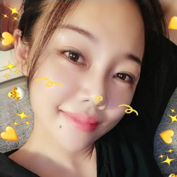 舒适眼神的照片