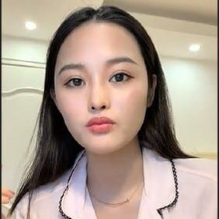 草莓味的敌敌畏的照片