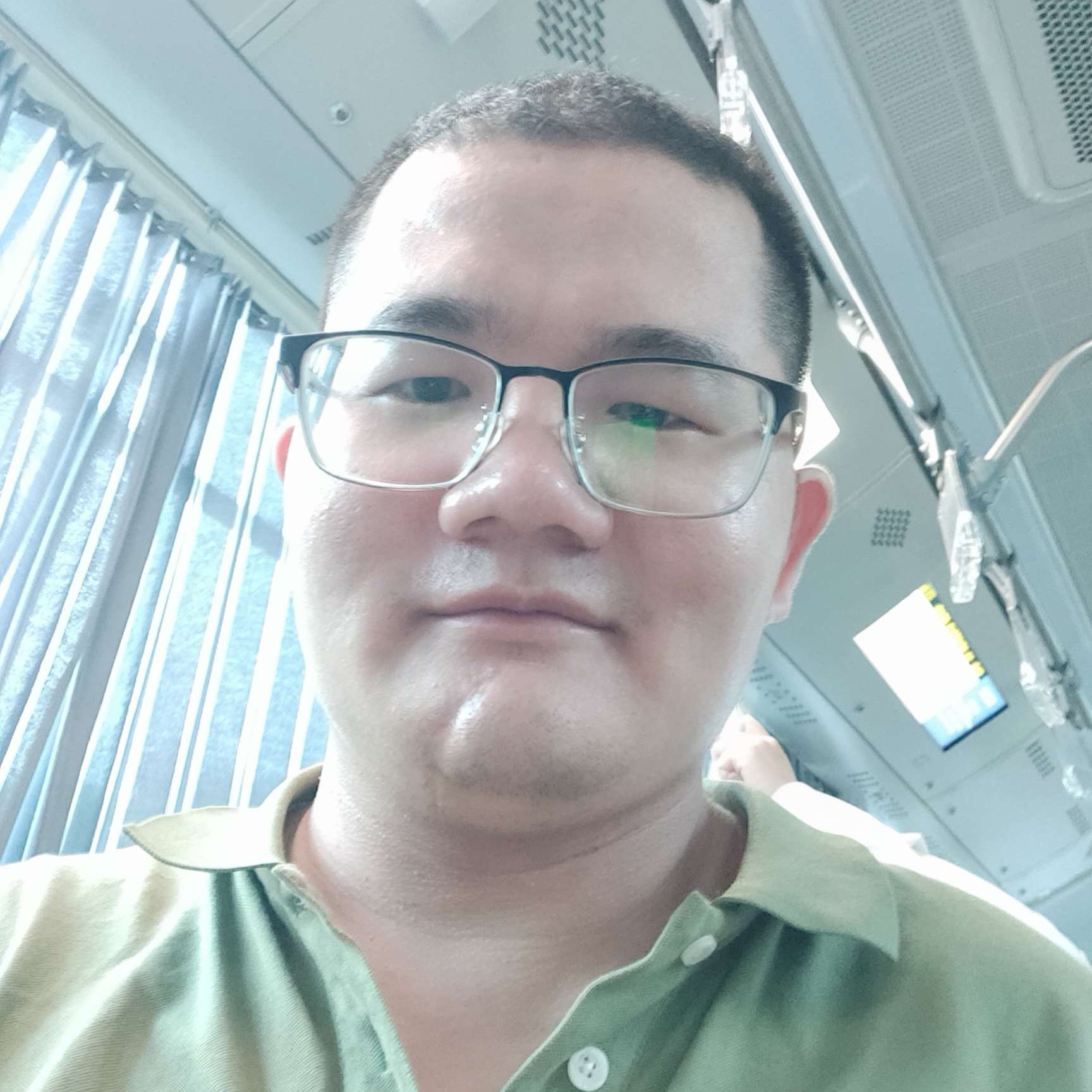 吻你眉间风的照片