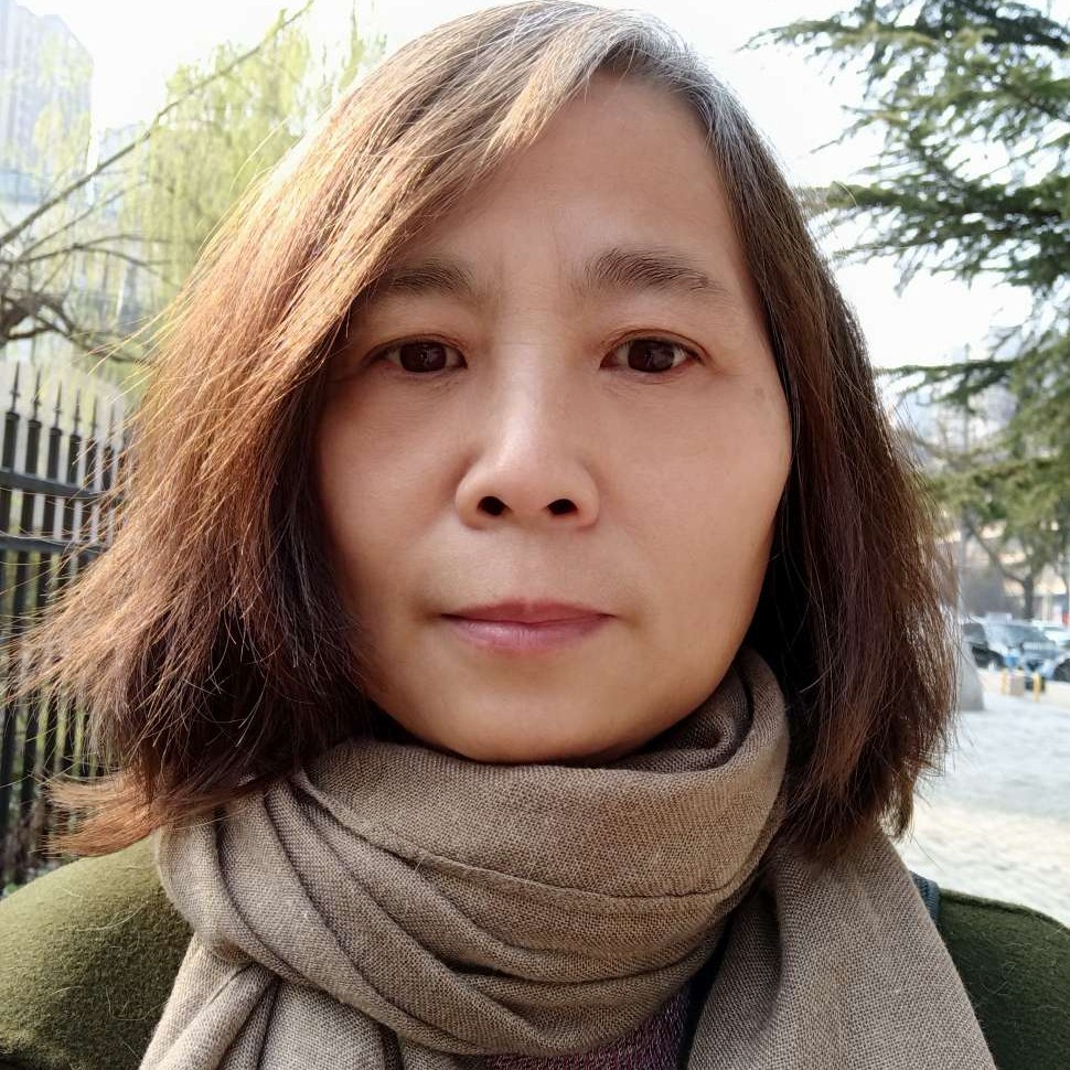 玩命笑月亮的照片