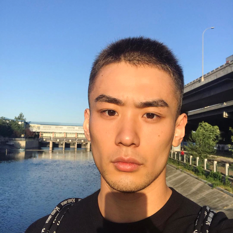 初秋de湖面的照片