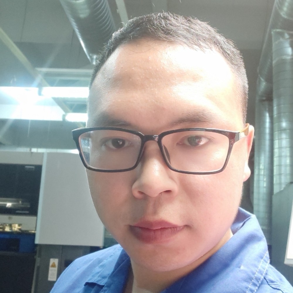 年轻泪了小馒头的照片