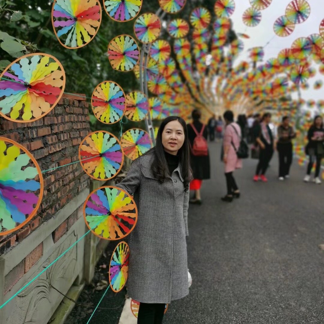 悲凉闻爆米花的照片