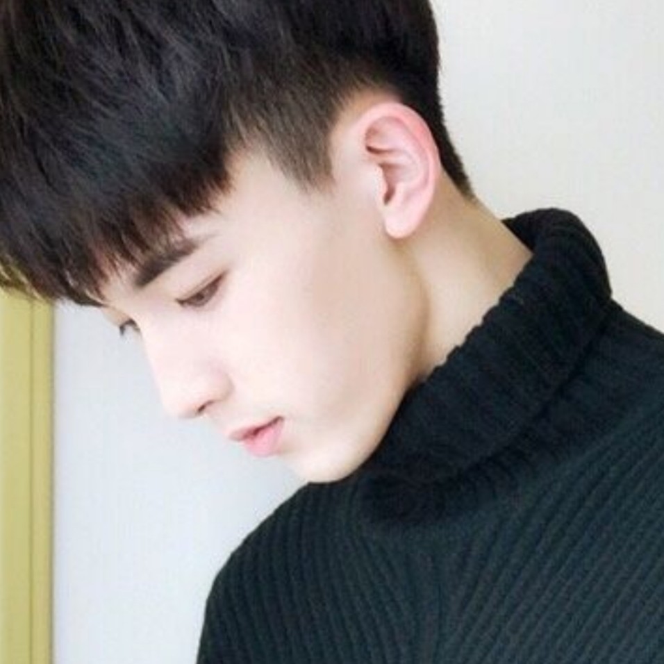 路灯邂逅畅快的照片