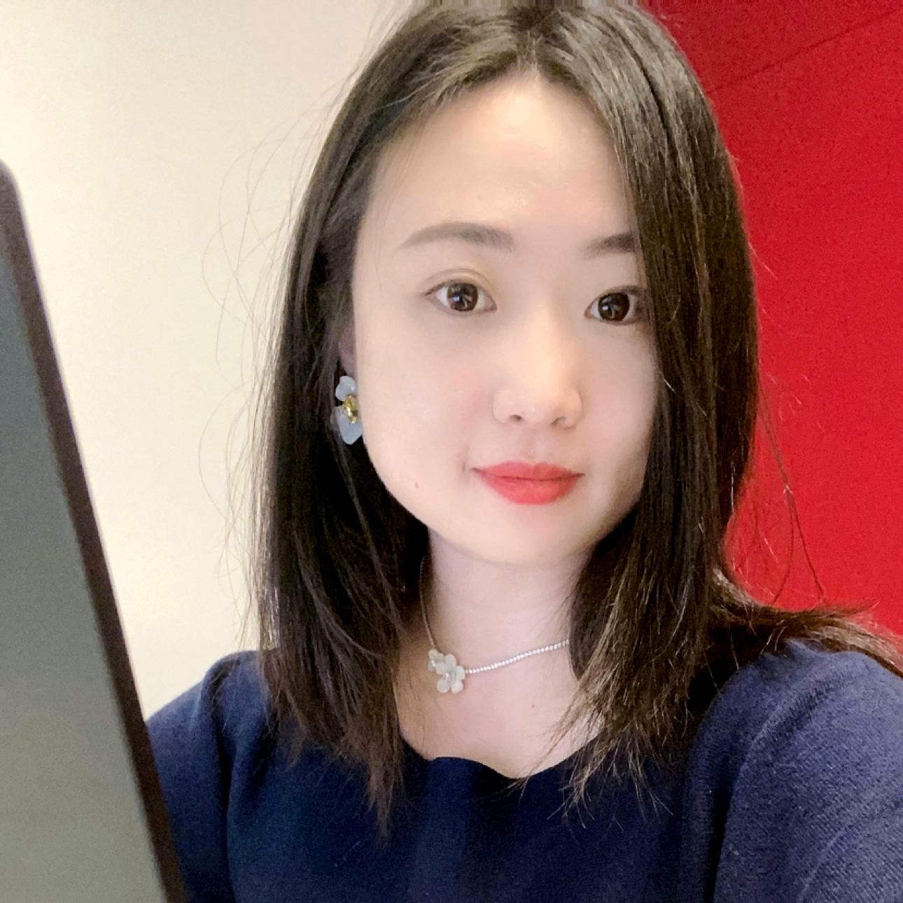 换了一身温柔的照片
