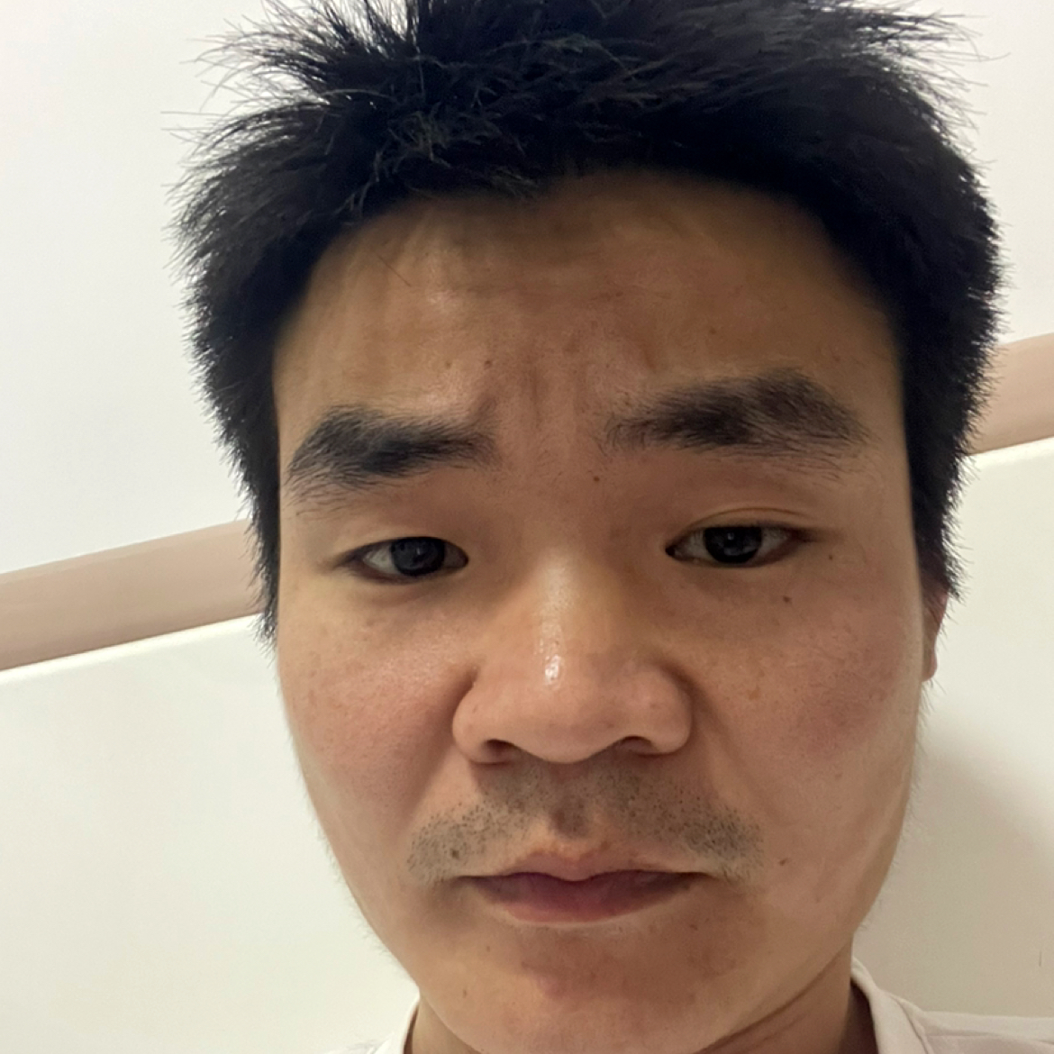 黄豆爱开心的照片