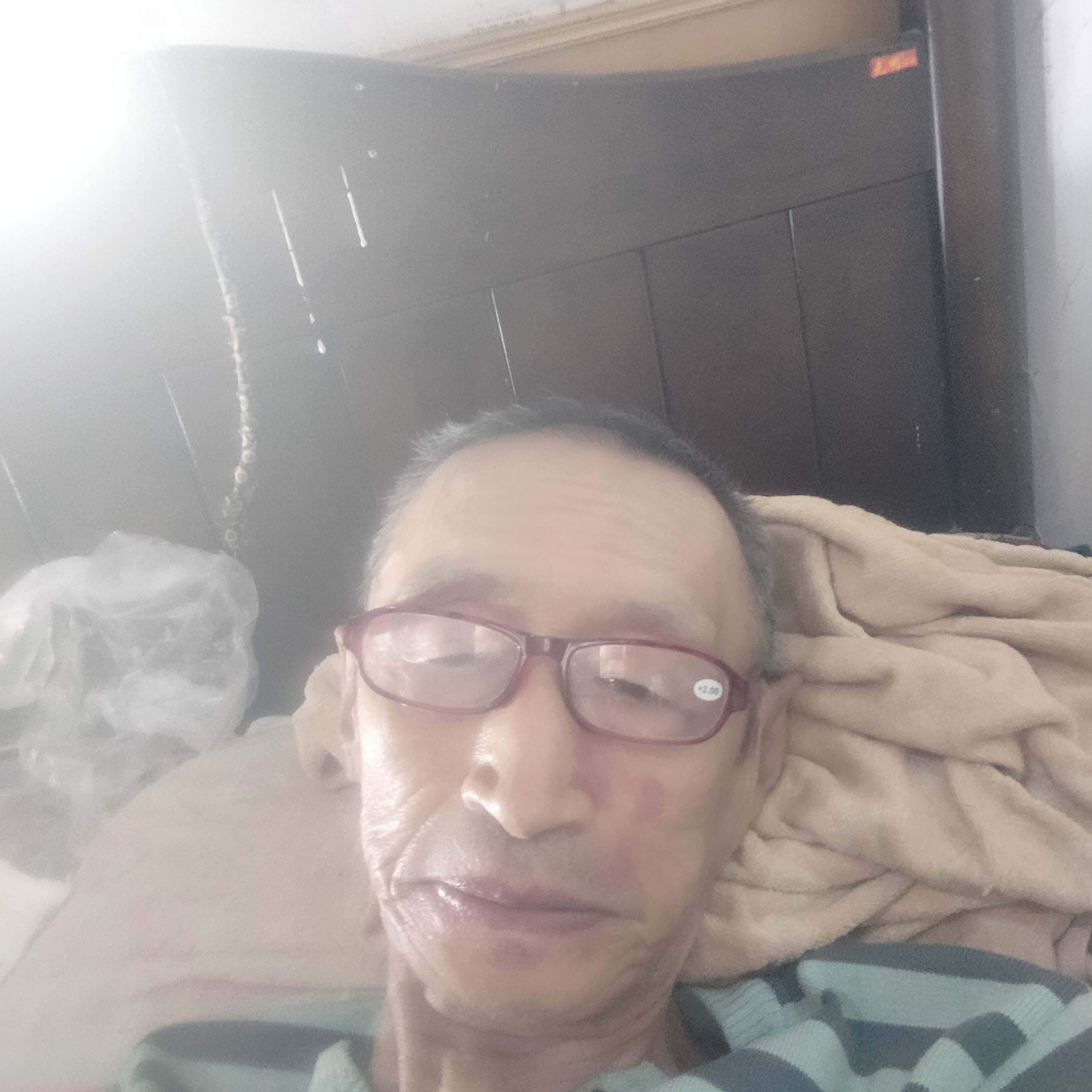 言凡的照片