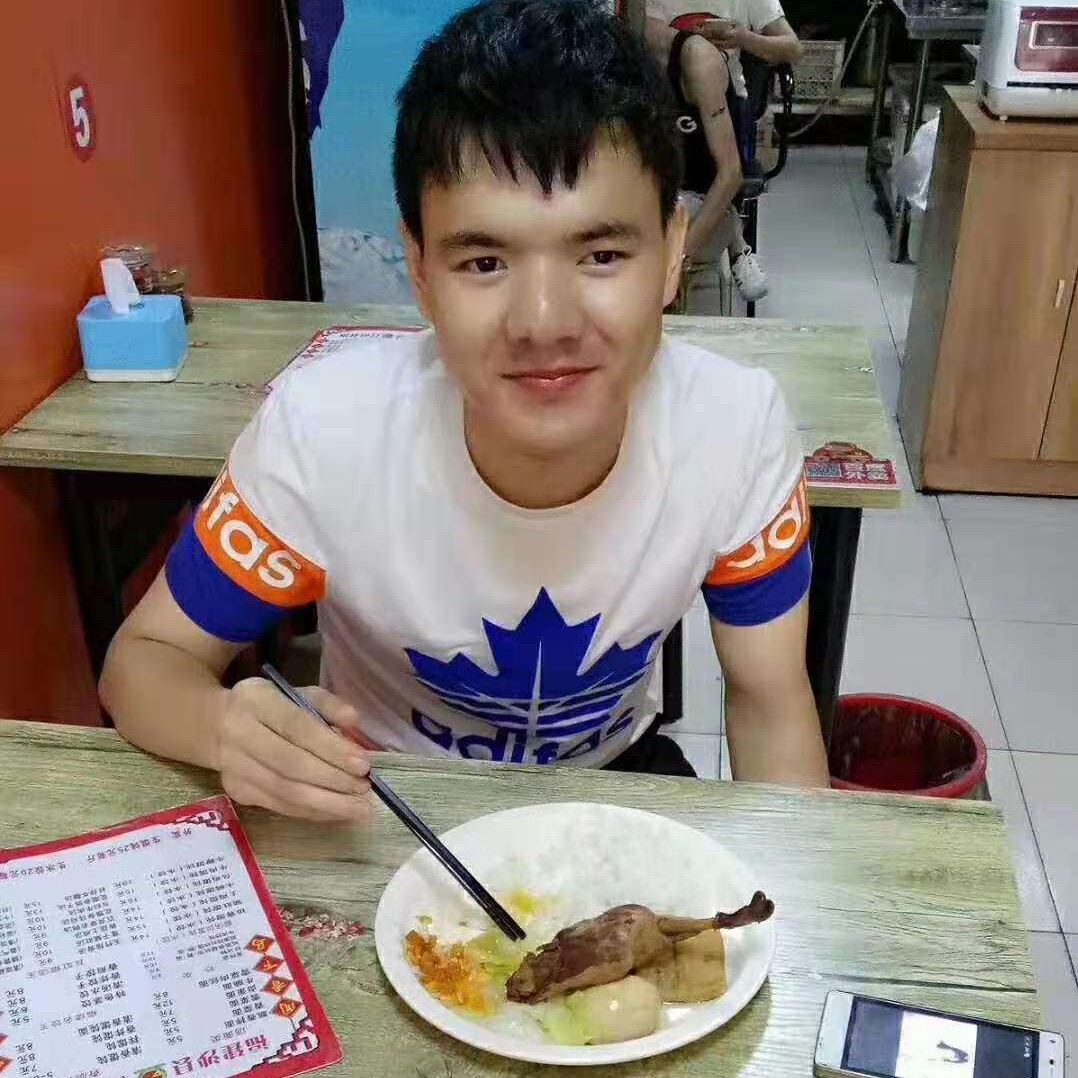 微风荡漾的照片