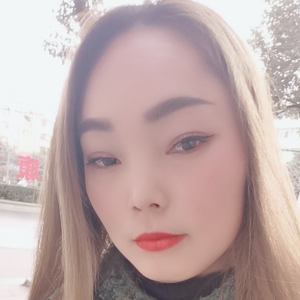 甜美踢季节的照片