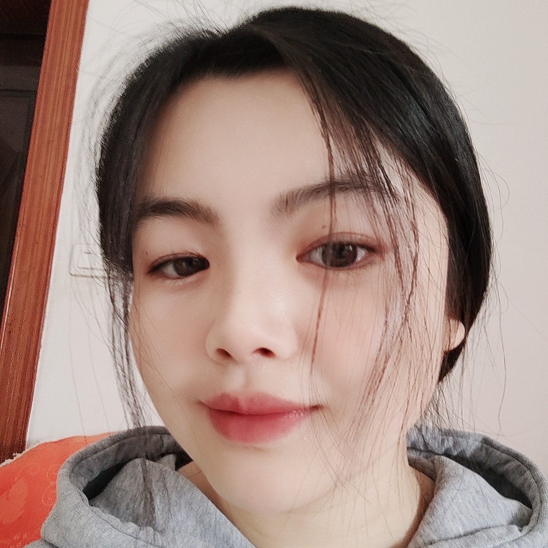 春夏的照片